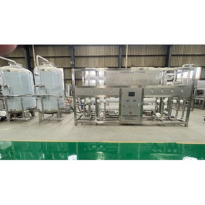 6噸/小時(shí)純凈水反滲透設(shè)備